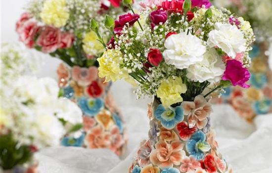 Vasen – mehr als schlichte Wasserspeicher Vasen – mehr als schlichte Wasserspeicher