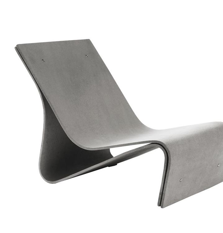 Stuhl in grau