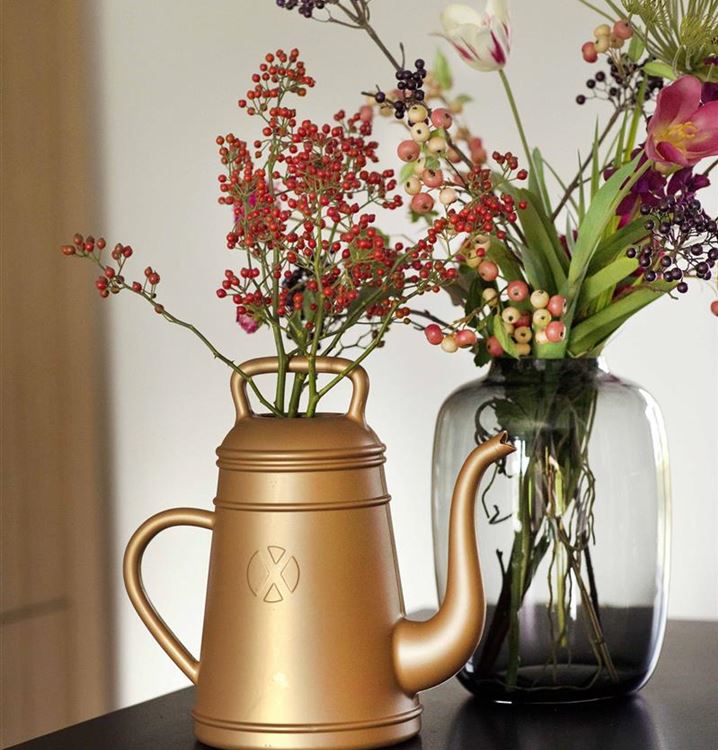 8 Liter Giesskanne in verschiedenen Farben