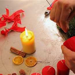 Dekoration - Anfertigen eines Weihnachtskranzes Dekoration - Anfertigen eines Weihnachtskranzes