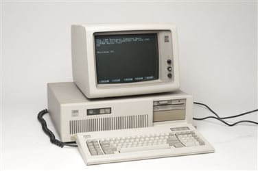 Inbetriebnahme des ersten Computers mit dem Programm BlattLaus